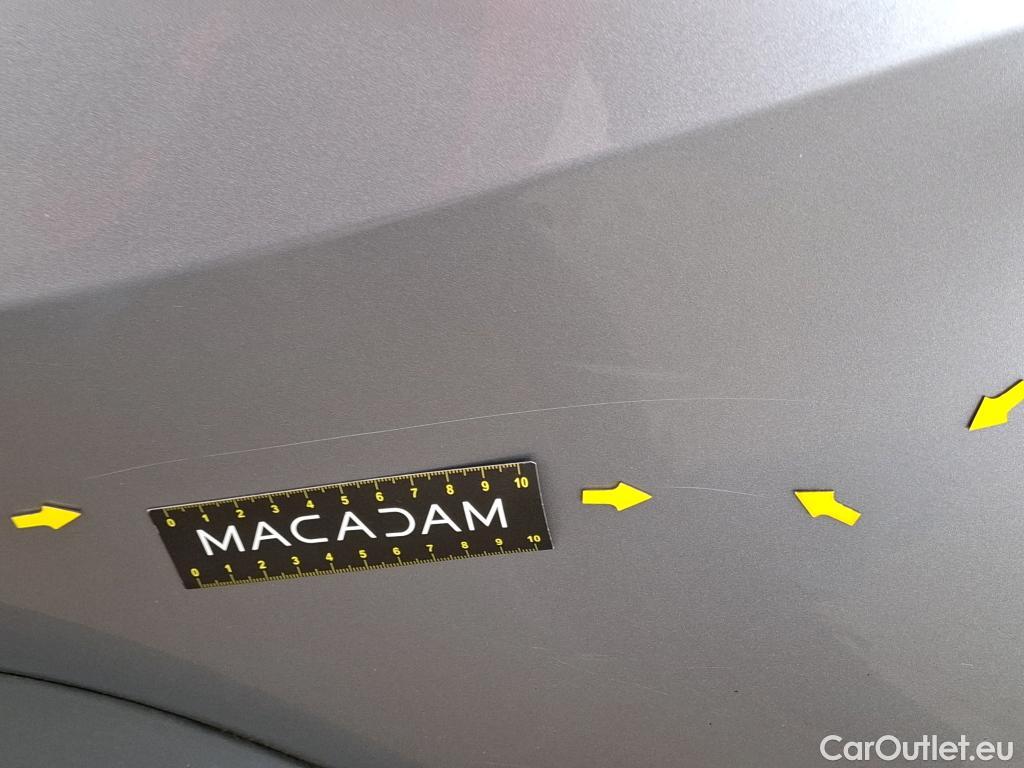  Toyota  C-HR TOYOTA  / 2016 / 5P / SUV 2.0 HYBRIDE 184 GRAPHIC #30