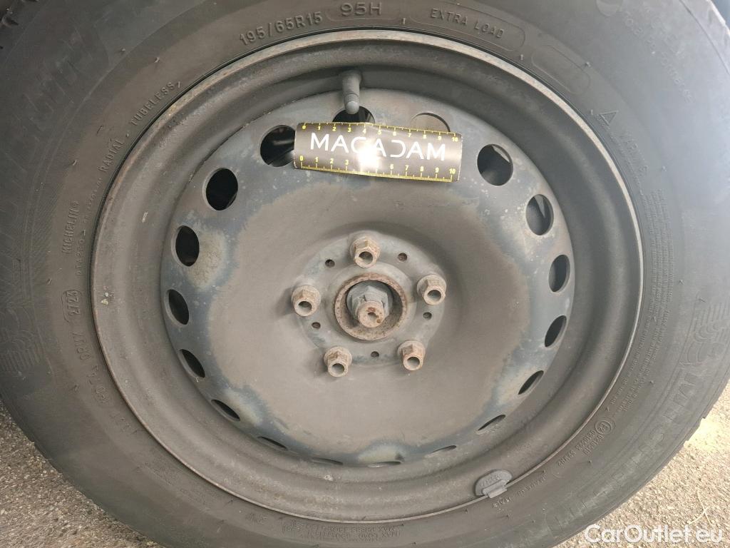  Renault  Kangoo RENAULT  Express / 2013 / 4P / Fourgonnette Gd Volume ExtraRLink - Blue dCi 95 #4