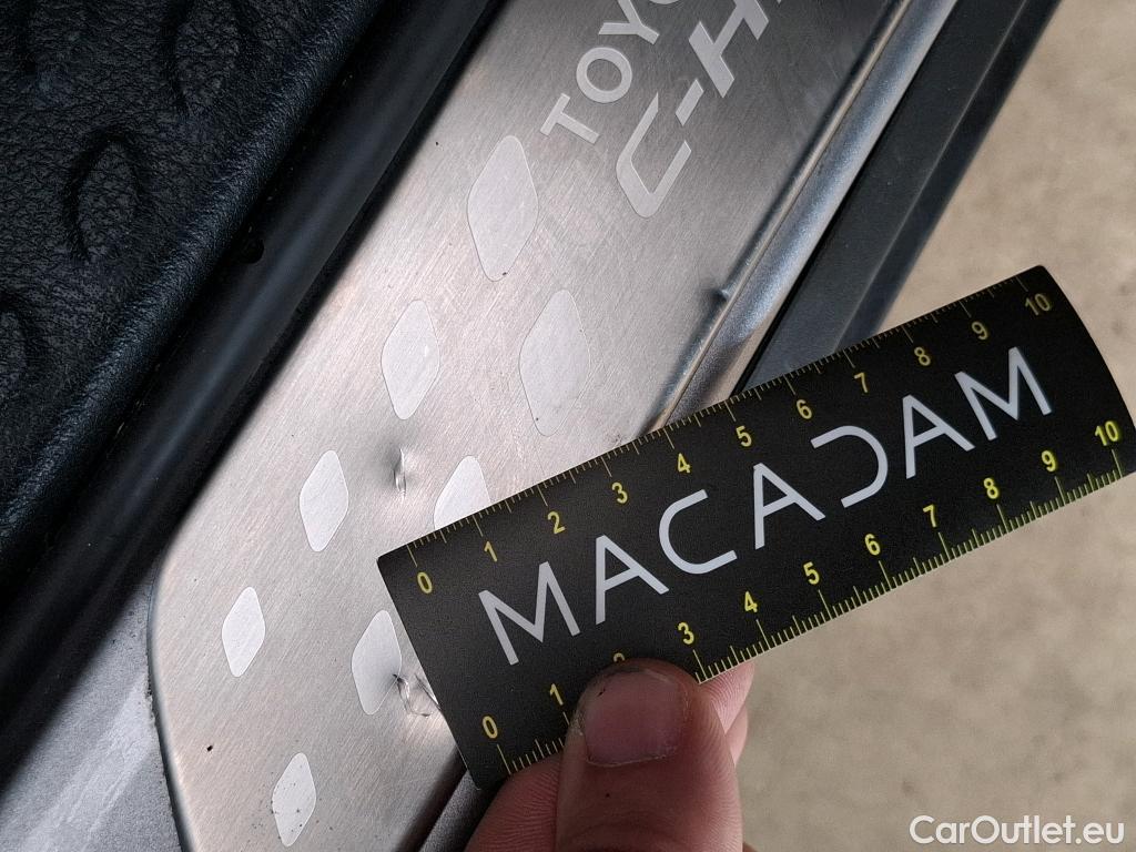  Toyota  C-HR TOYOTA  / 2016 / 5P / SUV 2.0 HYBRIDE 184 GRAPHIC #139