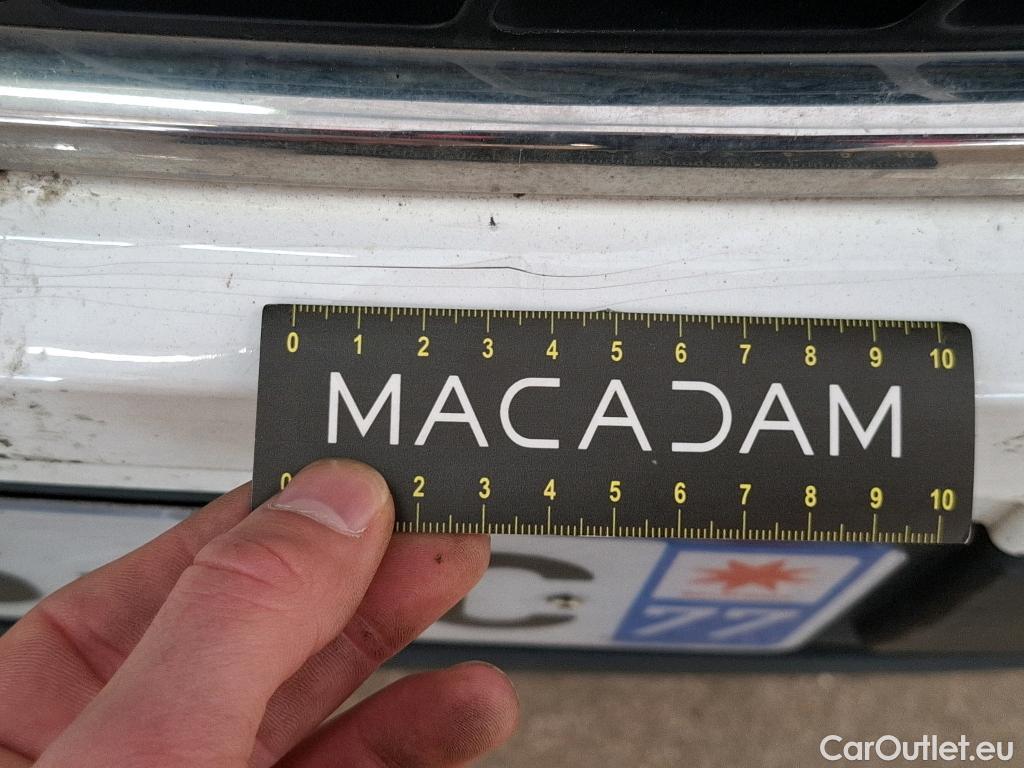  Renault  Trafic RENAULT  / 2019 / 4P / Fourgon tole FG GCF L2H1 1300 dCi 120 #38