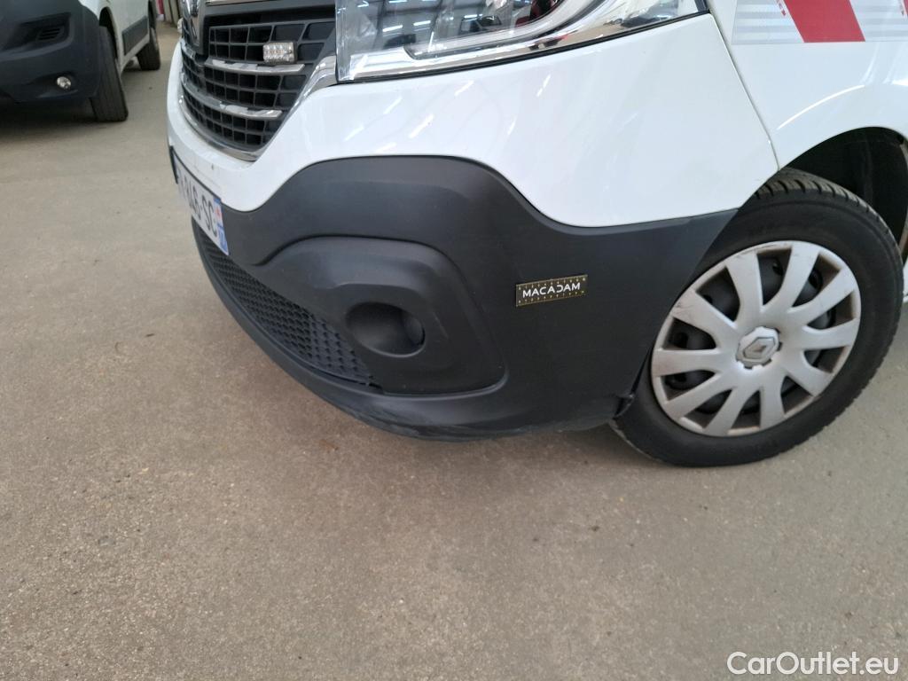  Renault  Trafic RENAULT  / 2019 / 4P / Fourgon tole FG GCF L2H1 1300 dCi 120 #6