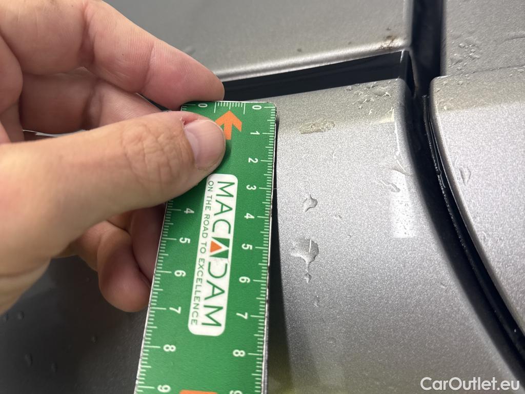  Toyota  C-HR TOYOTA  / 2016 / 5P / SUV 1.8 Hybride 122 Dynamic Business Stage A #23