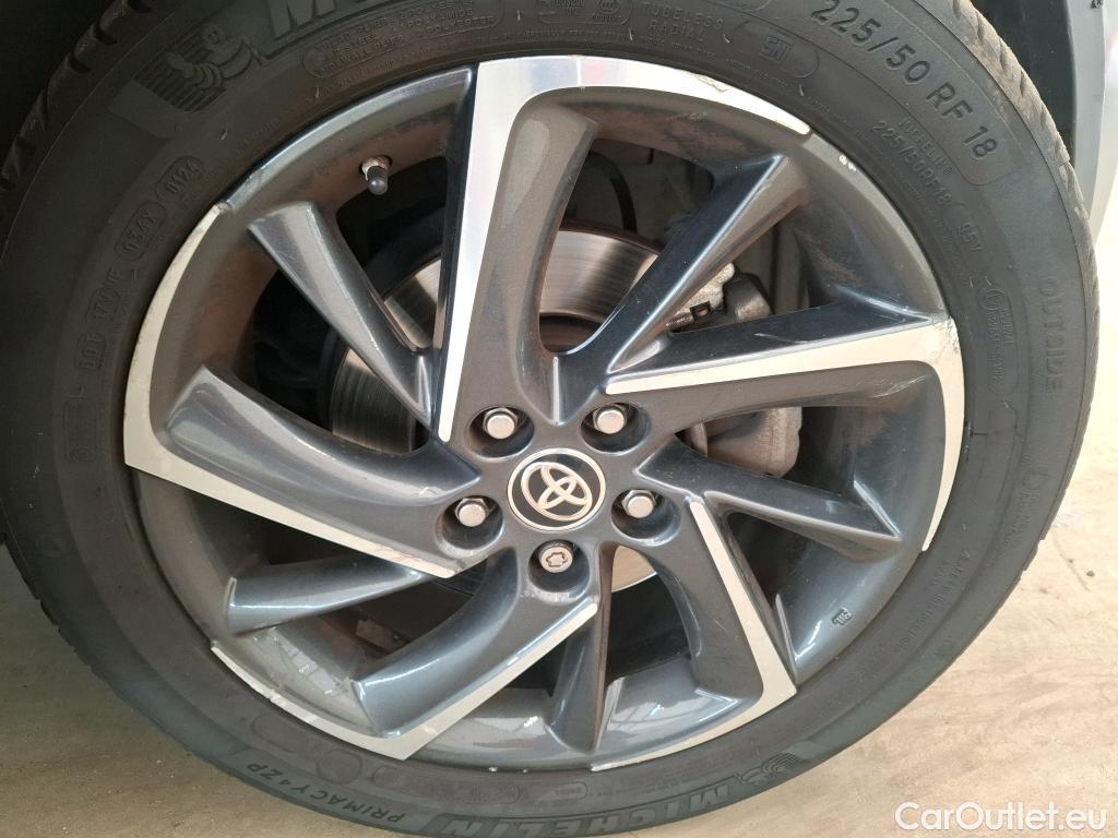  Toyota  C-HR TOYOTA  / 2016 / 5P / SUV 2.0 HYBRIDE 184 GRAPHIC #85