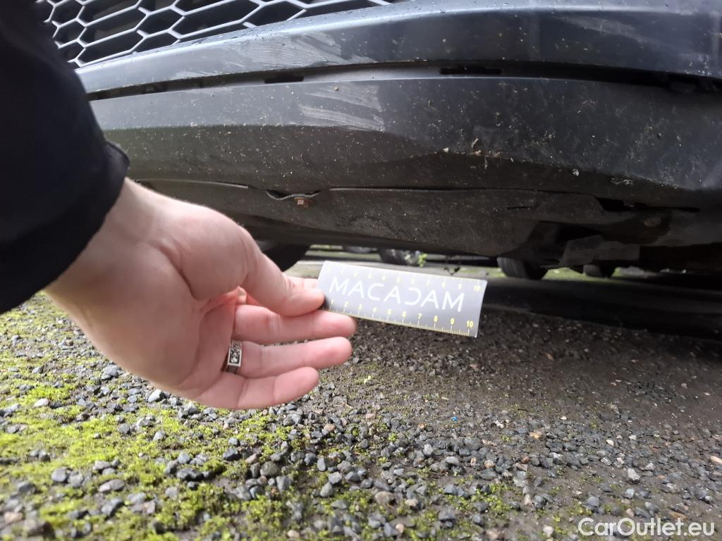  Toyota  C-HR TOYOTA  / 2016 / 5P / SUV 2.0 HYBRIDE 184 GRAPHIC #163