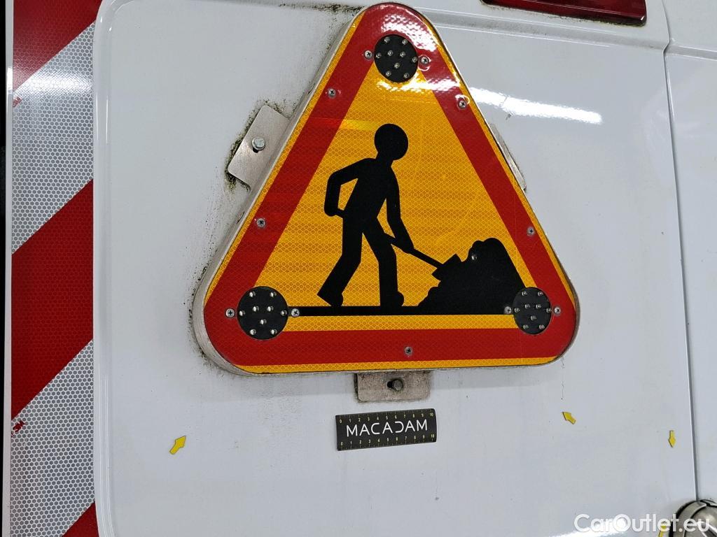  Renault  Trafic RENAULT  / 2019 / 4P / Fourgon tole FG GCF L2H1 1300 dCi 120 #25