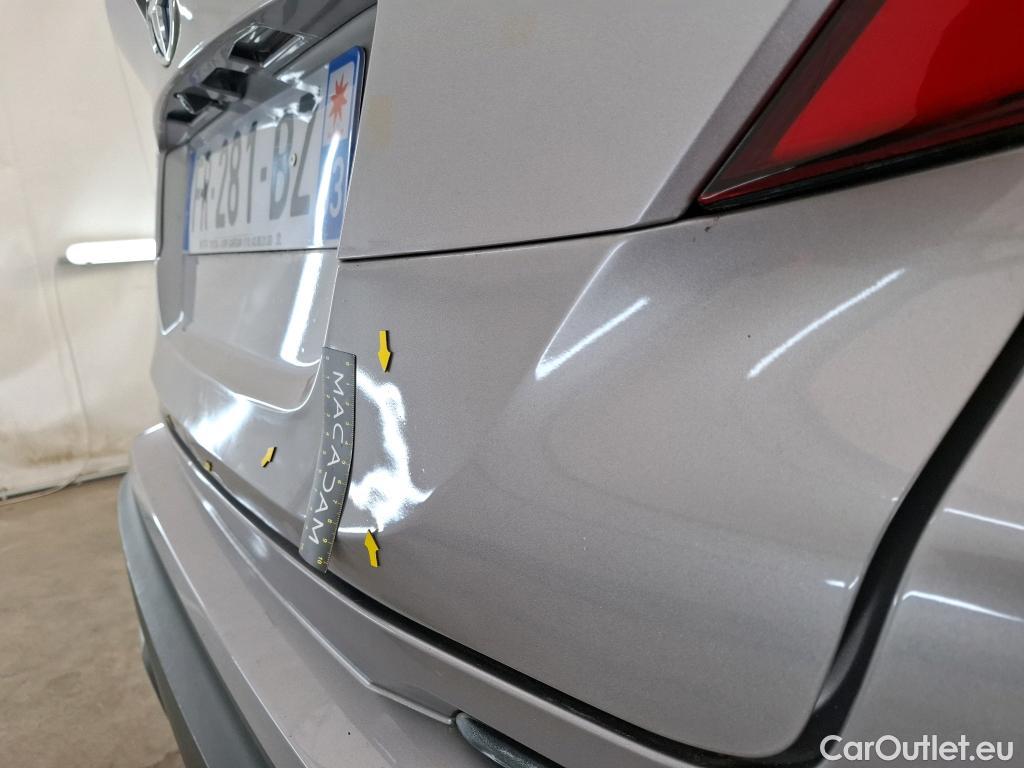  Toyota  C-HR TOYOTA  / 2016 / 5P / SUV 2.0 HYBRIDE 184 GRAPHIC #15