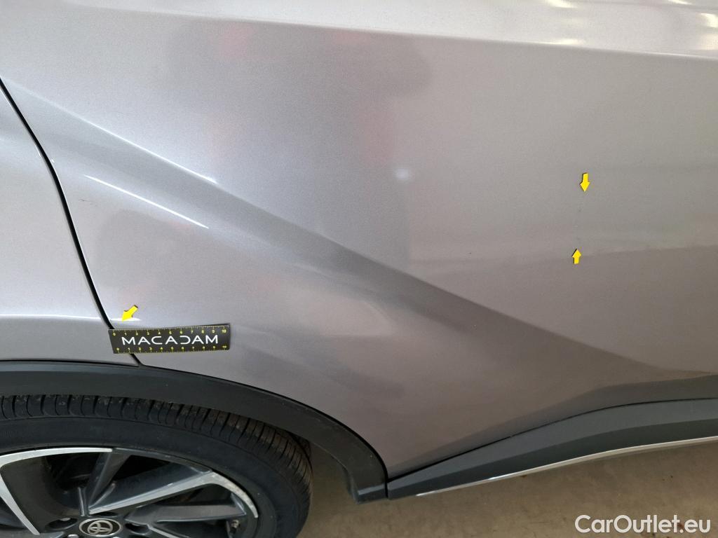  Toyota  C-HR TOYOTA  / 2016 / 5P / SUV 2.0 HYBRIDE 184 GRAPHIC #141