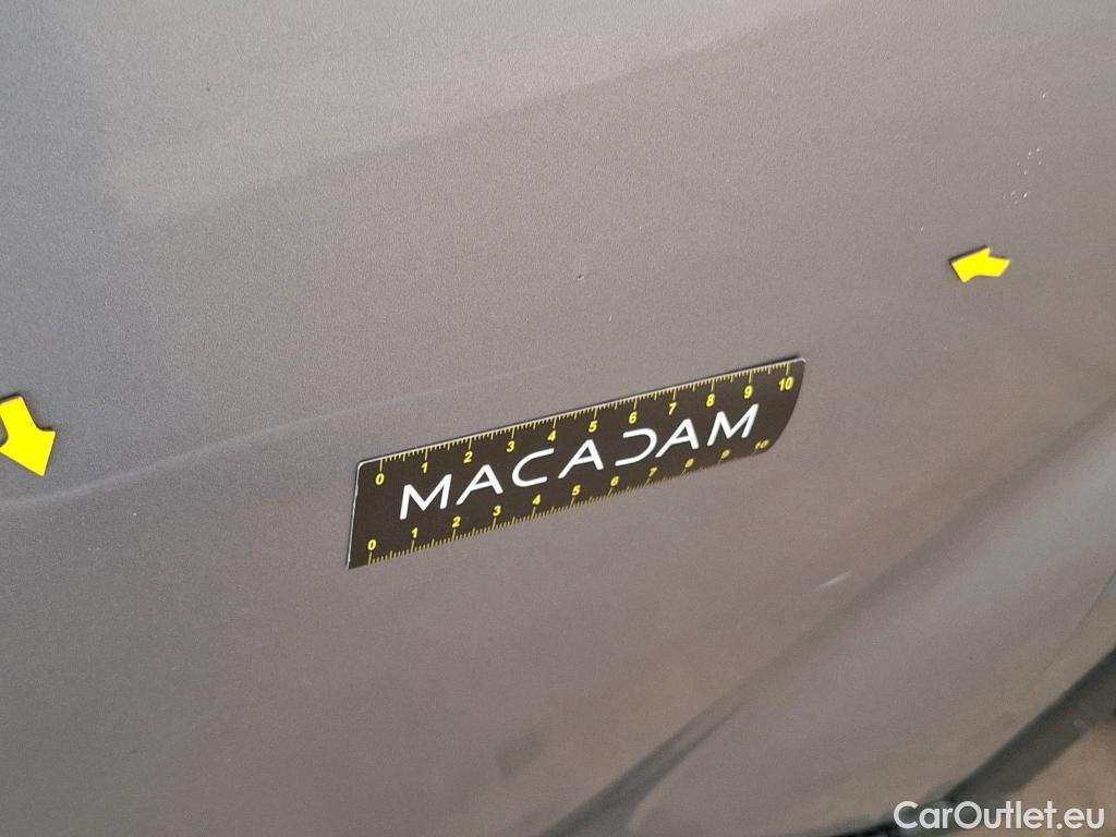  Toyota  C-HR TOYOTA  / 2016 / 5P / SUV 2.0 HYBRIDE 184 GRAPHIC #149