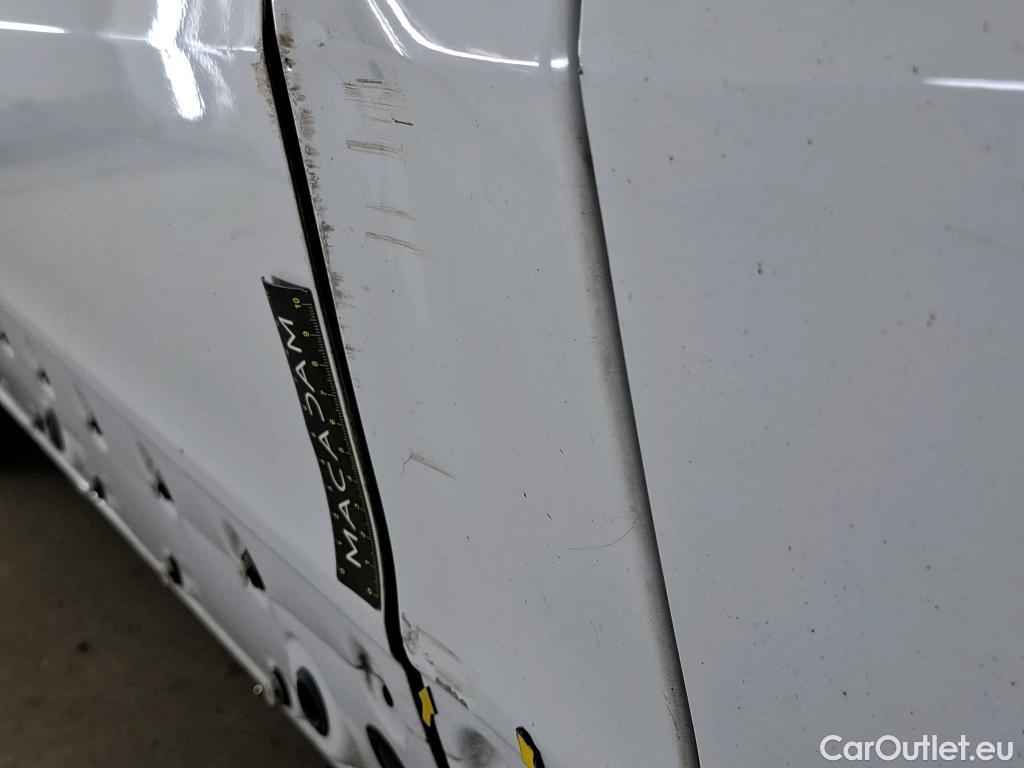  Renault  Trafic RENAULT  / 2019 / 4P / Fourgon tole FG GCF L2H1 1300 dCi 120 #14