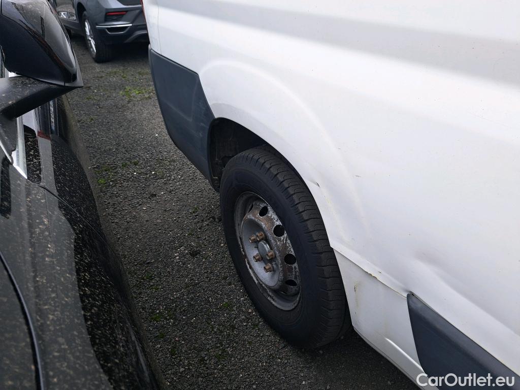  Citroen  Jumper CITROEN  CA VU 4p Fourgon 35 L3H2 BlueHDi 130 BVM6 Cab App Confort #30