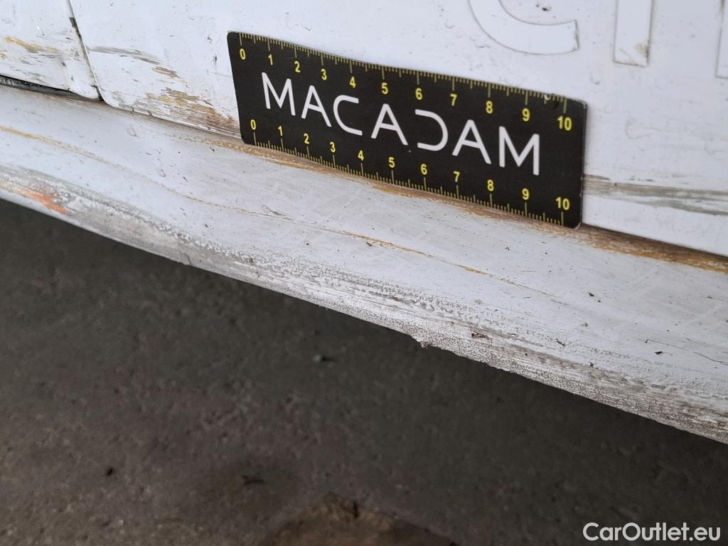  Citroen  Berlingo CITROEN  / 2018 / 4P / Fourgonnette M 650kg BlueHDi 75 S&S BVM Club #5