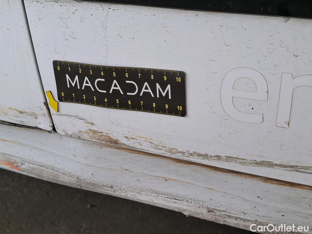  Citroen  Berlingo CITROEN  / 2018 / 4P / Fourgonnette M 650kg BlueHDi 75 S&S BVM Club #29