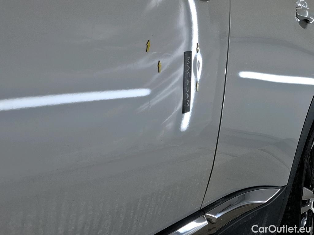  Peugeot  3008 PEUGEOT  / 2020 / 5P / SUV 1.6 HYBRID4 300 E-EAT8 GT #23