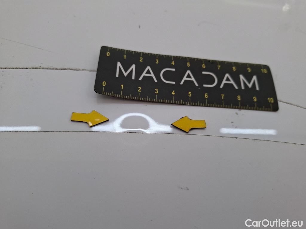  Citroen  Berlingo CITROEN  / 2018 / 4P / Fourgonnette M 650kg BlueHDi 75 S&S BVM Club #47