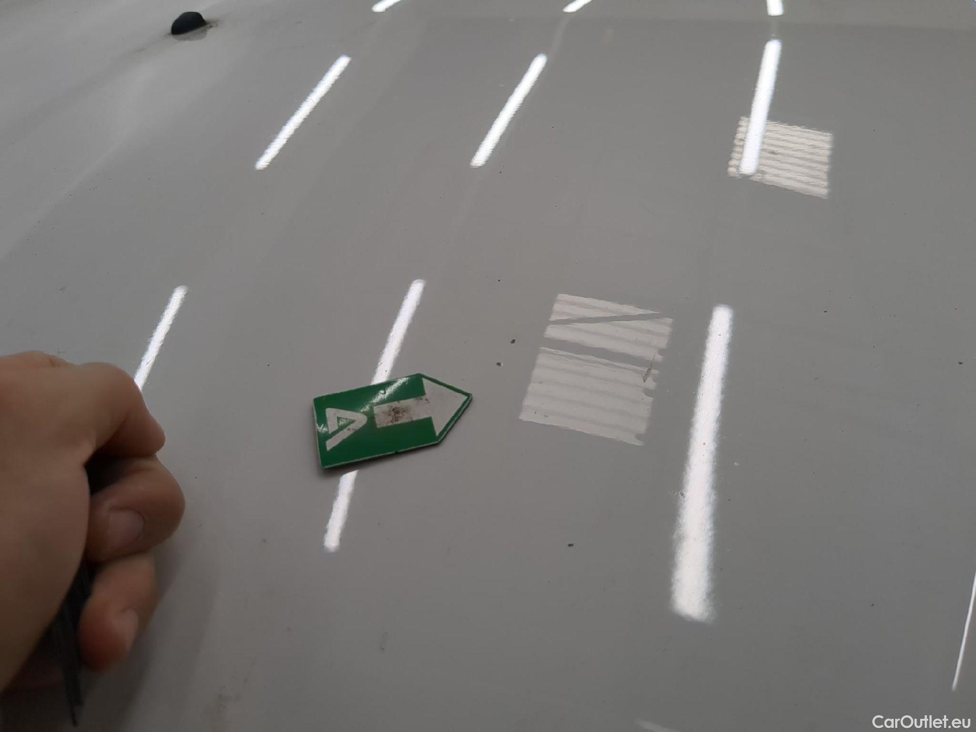  Peugeot  208  Affaire Premium Pack 1.2 80CV BVM5 E6dT #19