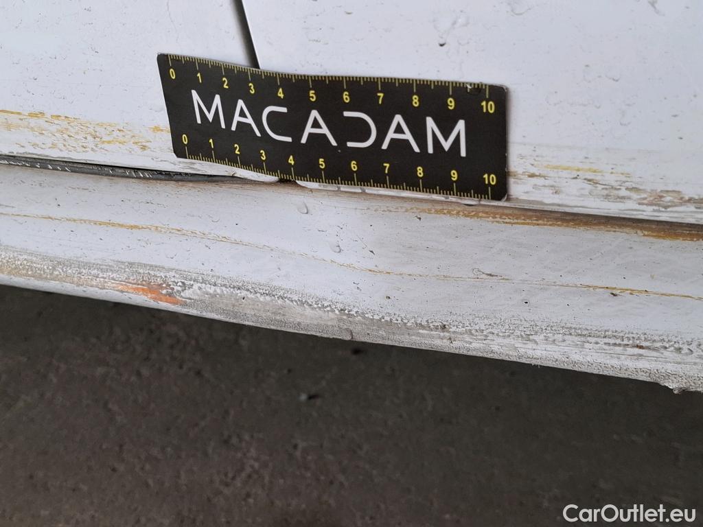  Citroen  Berlingo CITROEN  / 2018 / 4P / Fourgonnette M 650kg BlueHDi 75 S&S BVM Club #4