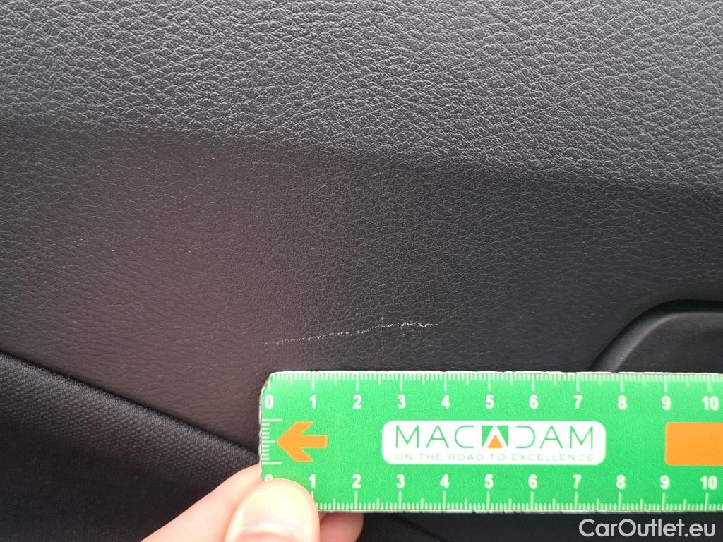  Nissan  Micra NISSAN  5p Berline 10L 71 Visia Pack #2