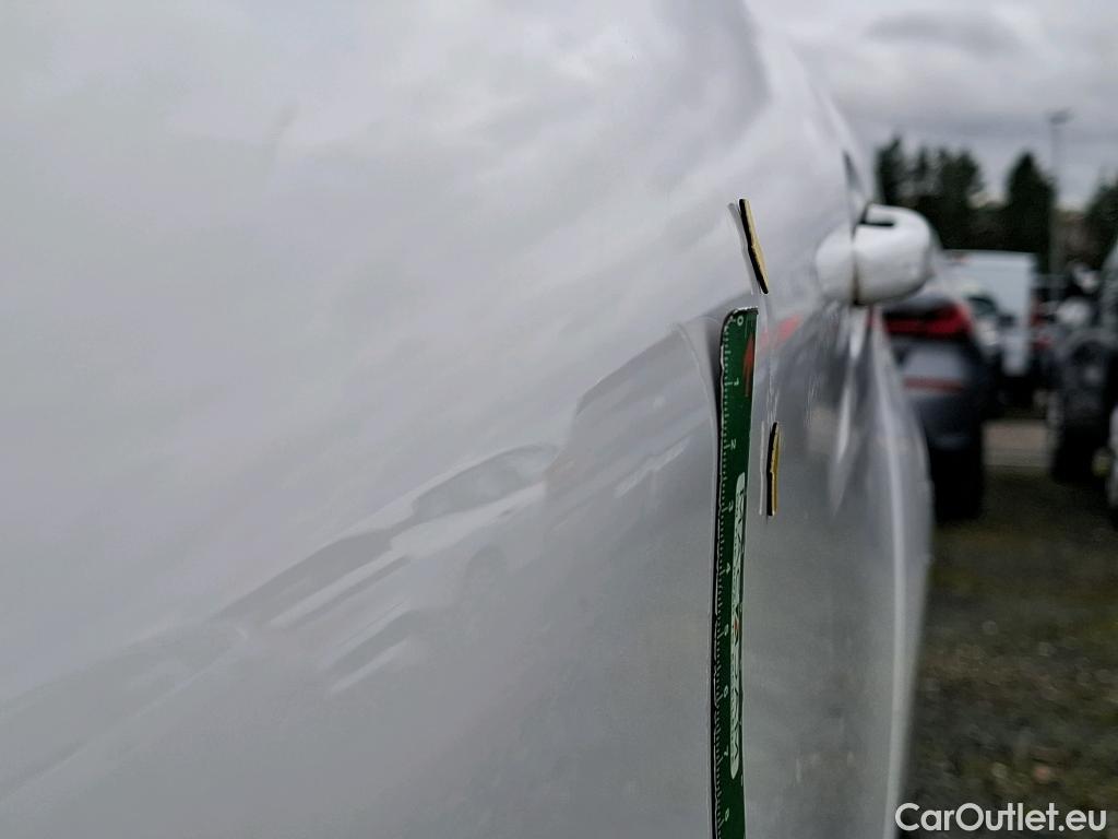  Peugeot  208  Allure Business 1.2 PureTech 110CV BVA6 E6 #22