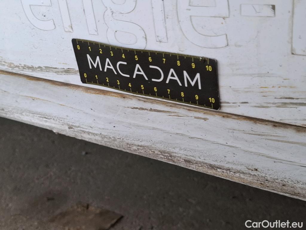  Citroen  Berlingo CITROEN  / 2018 / 4P / Fourgonnette M 650kg BlueHDi 75 S&S BVM Club #6