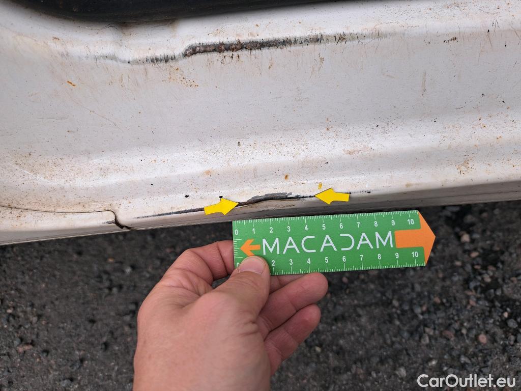  Citroen  Jumper CITROEN  CA VU 4p Fourgon 35 L3H2 BlueHDi 130 BVM6 Cab App Confort #18