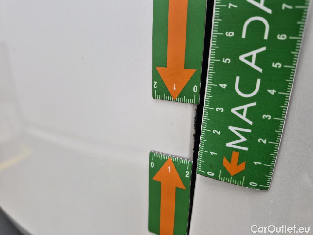  Peugeot  3008  Active Business 1.5 HDi 130CV BVA8 E6d #44