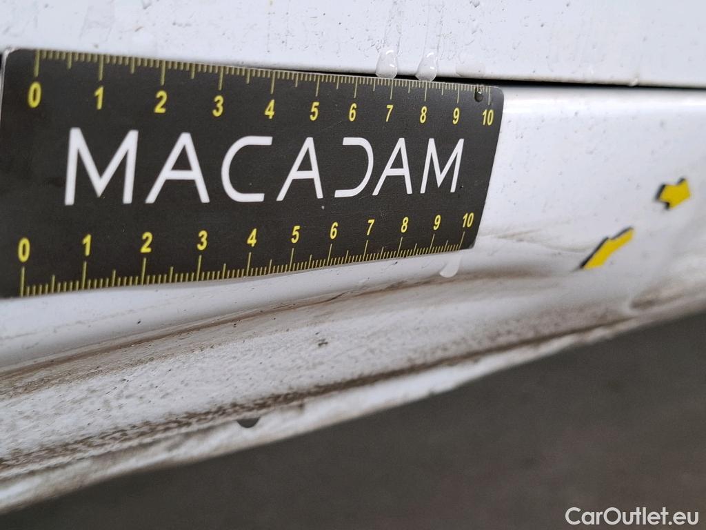  Citroen  Berlingo CITROEN  / 2018 / 4P / Fourgonnette M 650kg BlueHDi 75 S&S BVM Club #10