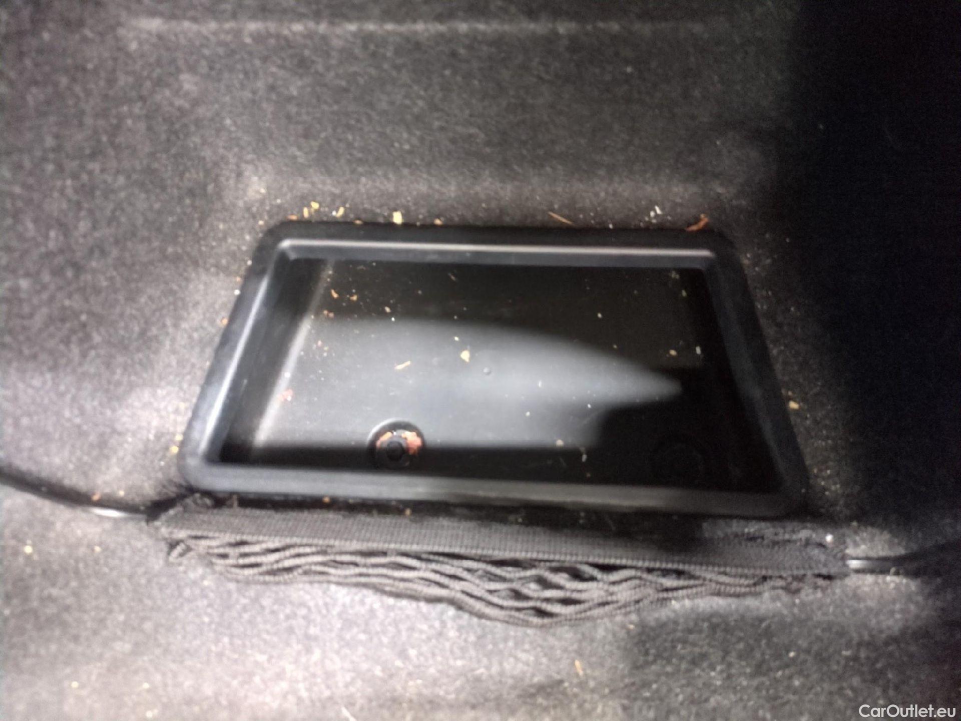  Bmw  Serie 3 Série 3 Berline 316 d Lounge 2.0 120CV BVA8 E6d #4