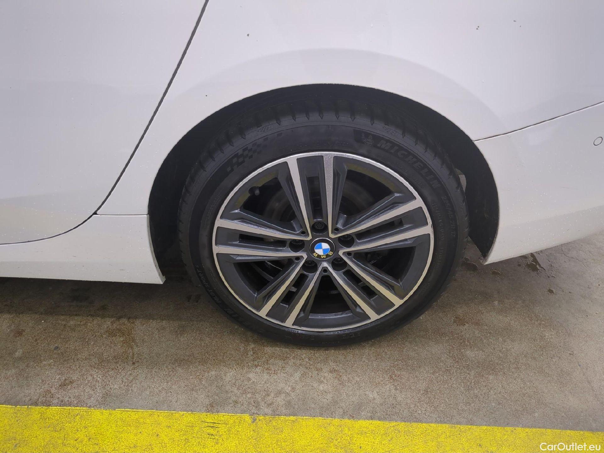  Bmw  Serie 2 BMW Série 2 Gran Coupé / 2019 / 4P / Berline 218I AUTO Business Design #3