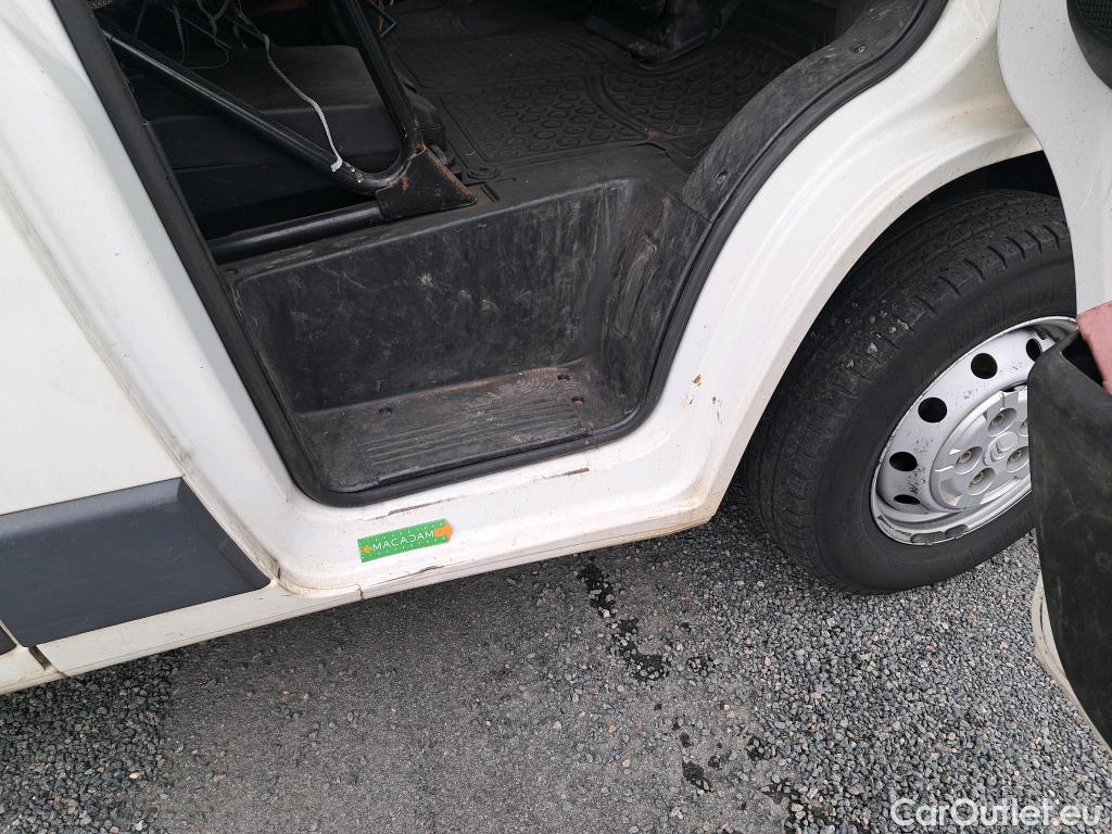  Citroen  Jumper CITROEN  CA VU 4p Fourgon 35 L3H2 BlueHDi 130 BVM6 Cab App Confort #17