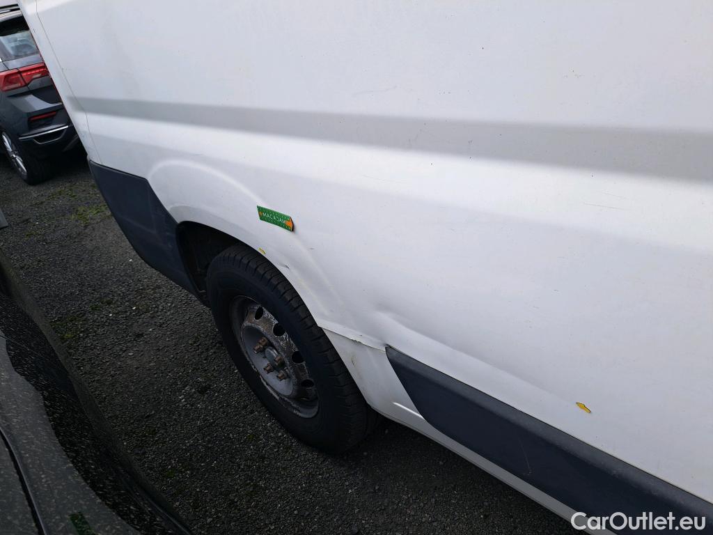  Citroen  Jumper CITROEN  CA VU 4p Fourgon 35 L3H2 BlueHDi 130 BVM6 Cab App Confort #1