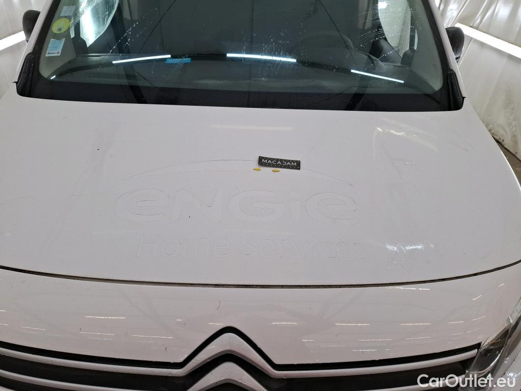  Citroen  Berlingo CITROEN  / 2018 / 4P / Fourgonnette M 650kg BlueHDi 75 S&S BVM Club #45