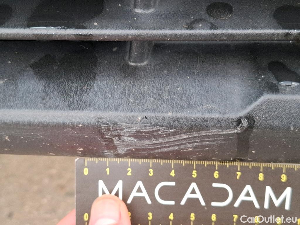  Citroen  Berlingo CITROEN  / 2018 / 4P / Fourgonnette M 650kg BlueHDi 75 S&S BVM Club #19