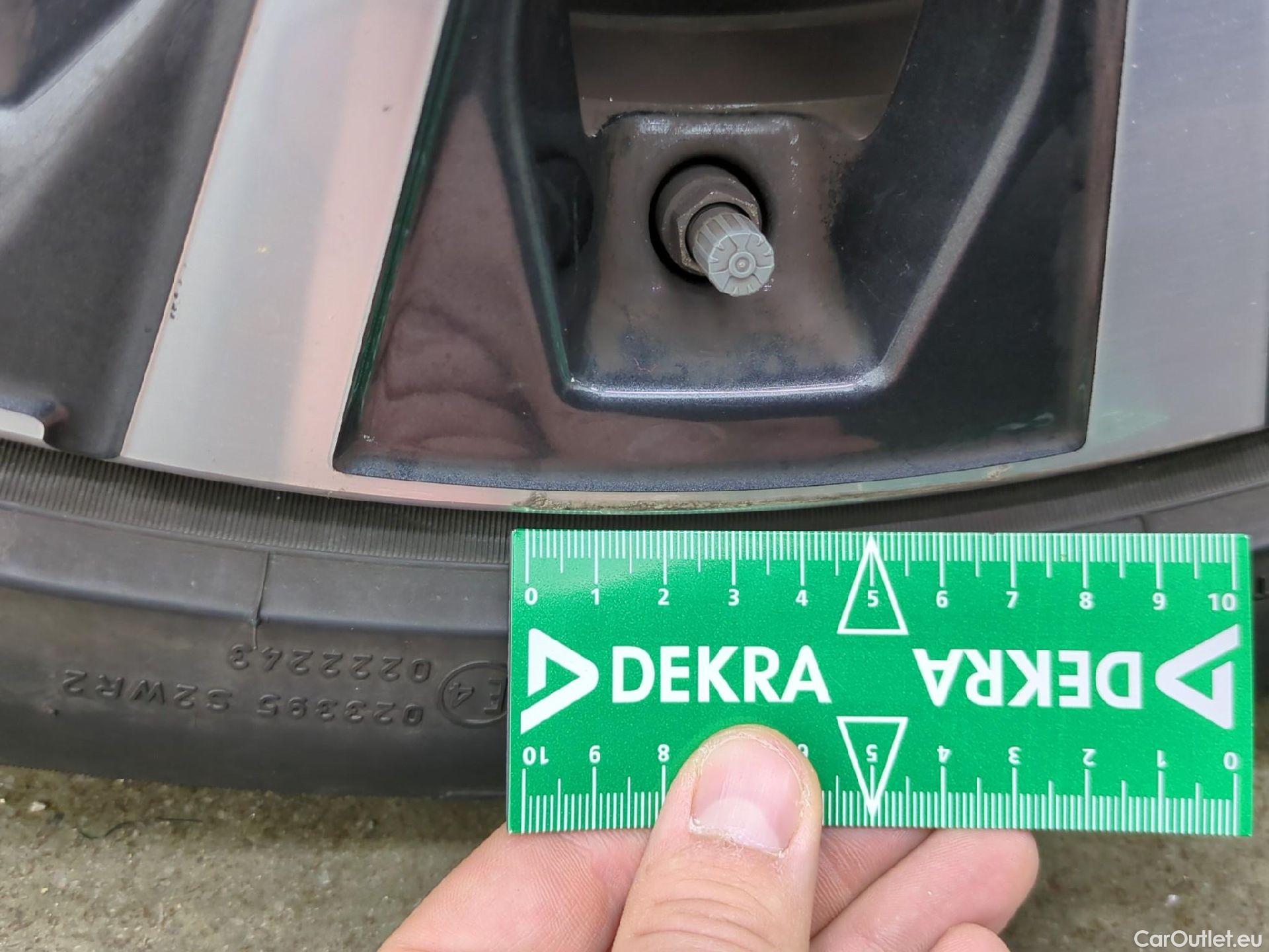  Bmw  Serie 3 Série 3 Berline 316 d Lounge 2.0 120CV BVA8 E6d #6