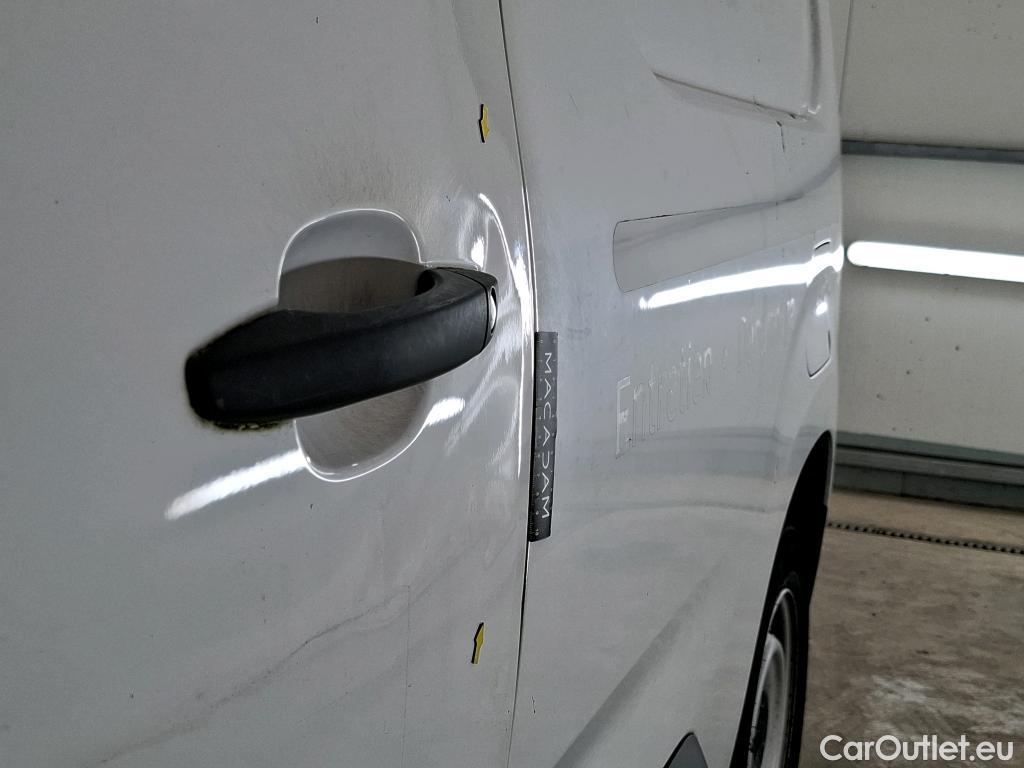  Citroen  Berlingo  Fourgon Club M 650 1.5 BlueHDi 75CV BVM5 E6dT #2