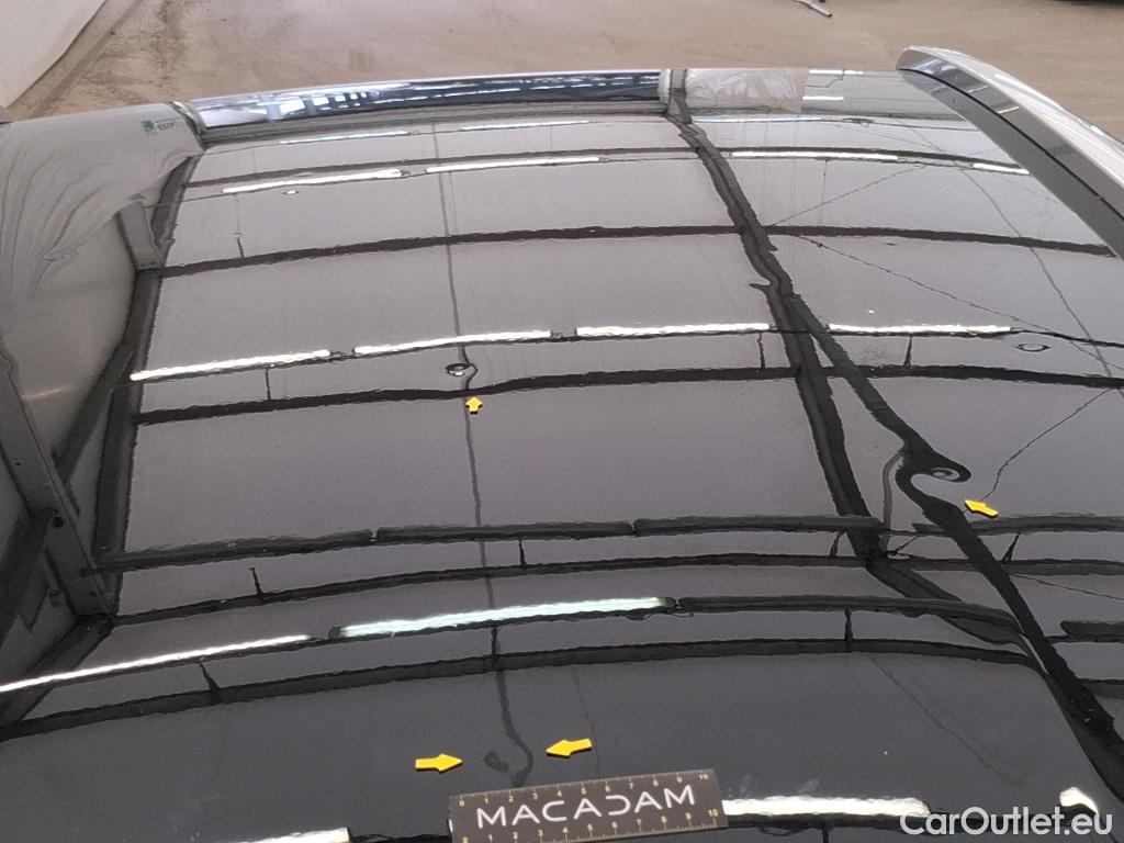  Peugeot  3008 PEUGEOT  / 2020 / 5P / SUV 1.6 HYBRID4 300 E-EAT8 GT #9