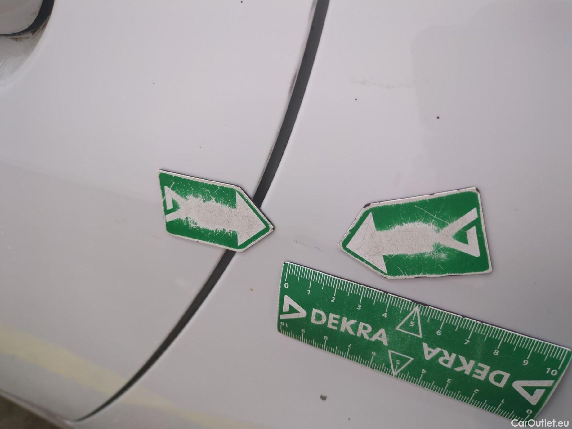  Bmw  Serie 2 BMW Série 2 Gran Coupé / 2019 / 4P / Berline 218I AUTO Business Design #26