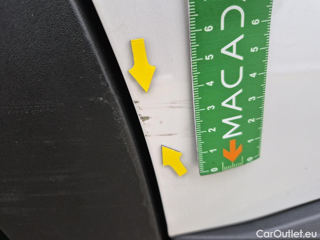  Peugeot  3008  Active Business 1.5 HDi 130CV BVA8 E6d #35