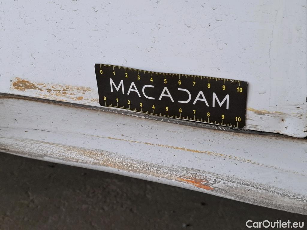  Citroen  Berlingo CITROEN  / 2018 / 4P / Fourgonnette M 650kg BlueHDi 75 S&S BVM Club #3