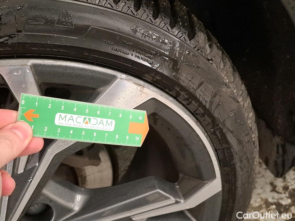  Audi  A3 AUDI  Sportback / 2020 / 5P / Berline 30 TFSI MHEV S Tronic 110 S Line #14