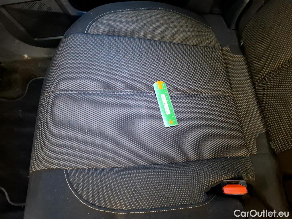  DS  DS7 7 Crossback E-Tense 4x2 Business 1.6 225CV BVA8 E6d #12