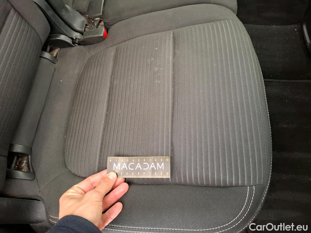  Ford  Kuga FORD  / 2019 / 5P / SUV 2.5 Dur 225 hybrid PHEV Pshift Titanium #38