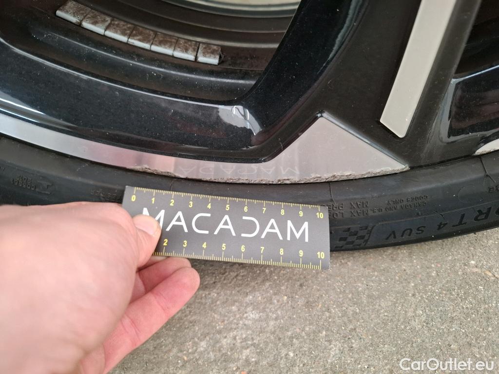  DS  DS7 DS DS 7 Crossback / 2017 / 5P / SUV E-TENSE 4x4 300 Louvre(SL)
 #26