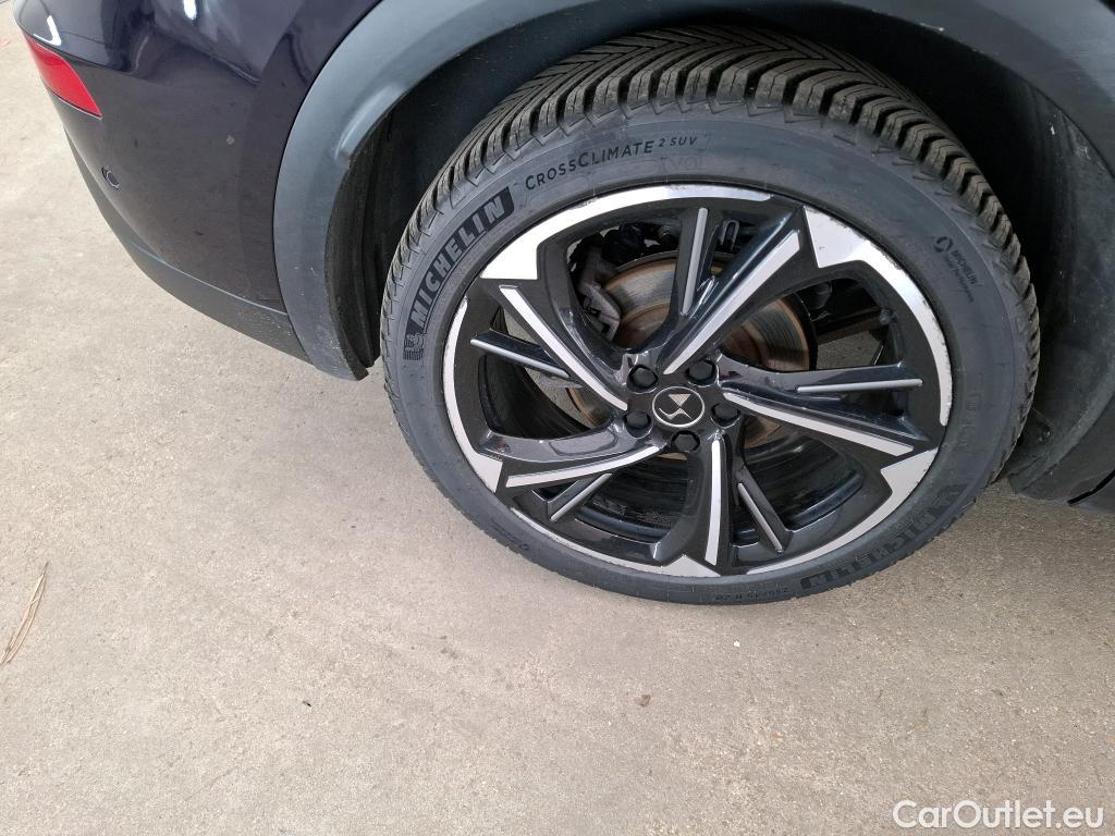  DS  DS7 DS DS 7 Crossback / 2017 / 5P / SUV E-TENSE 4x4 300 Louvre(SL)
 #15