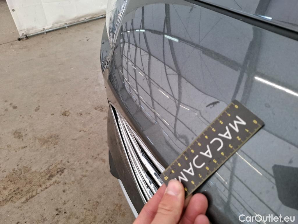  Ford  Kuga FORD  / 2019 / 5P / SUV 2.5 Dur 225 hybrid PHEV Pshift Titanium #10