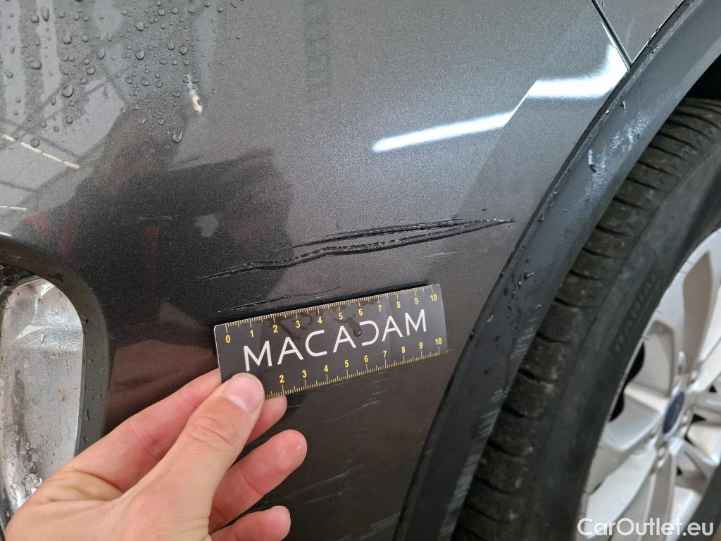  Ford  Kuga FORD  / 2019 / 5P / SUV 2.5 Dur 225 hybrid PHEV Pshift Titanium #7