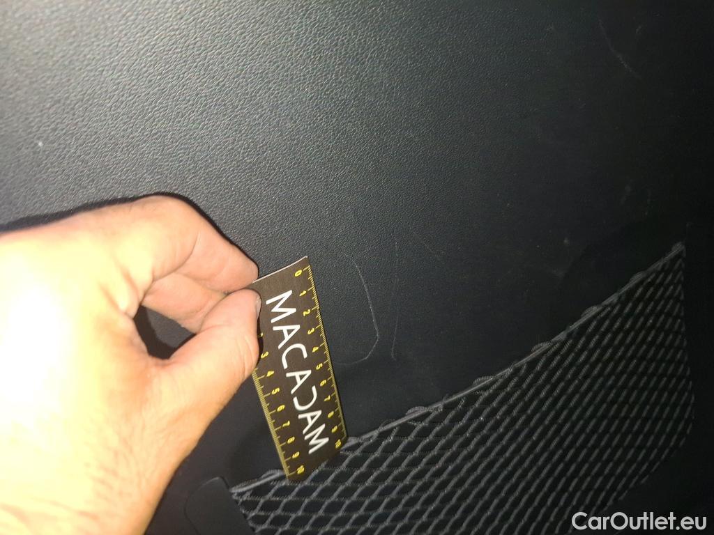  Hyundai  i30 HYUNDAI Kona / 2023 / 5P / SUV BEV 65KWH ELECTRIQUE 217CH CREATIVE #9