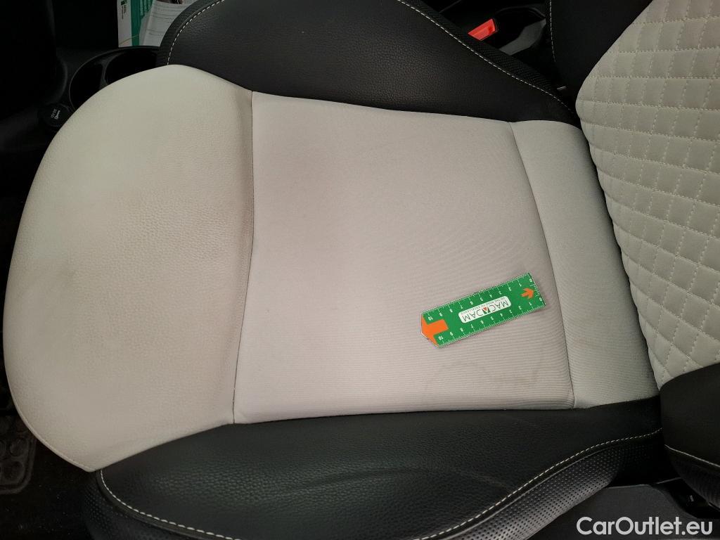  Fiat  500 FIAT  / 2015 / 3P / Berline Hybrid 1.0 BSG 70 ch Dolcevita #6