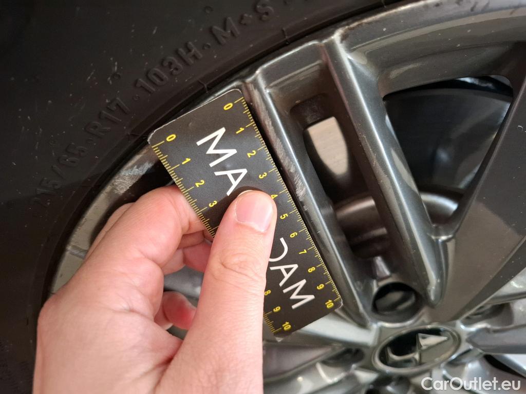  DS  DS4 DS DS 4 / 2021 / 5P / Berline E-TENSE 225 BASTILLE + AUTO #35