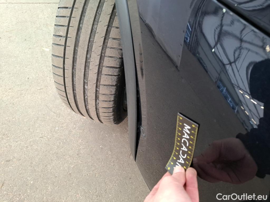  DS  DS7 DS DS 7 Crossback / 2017 / 5P / SUV E-TENSE 4x4 300 Louvre(SL)
 #2