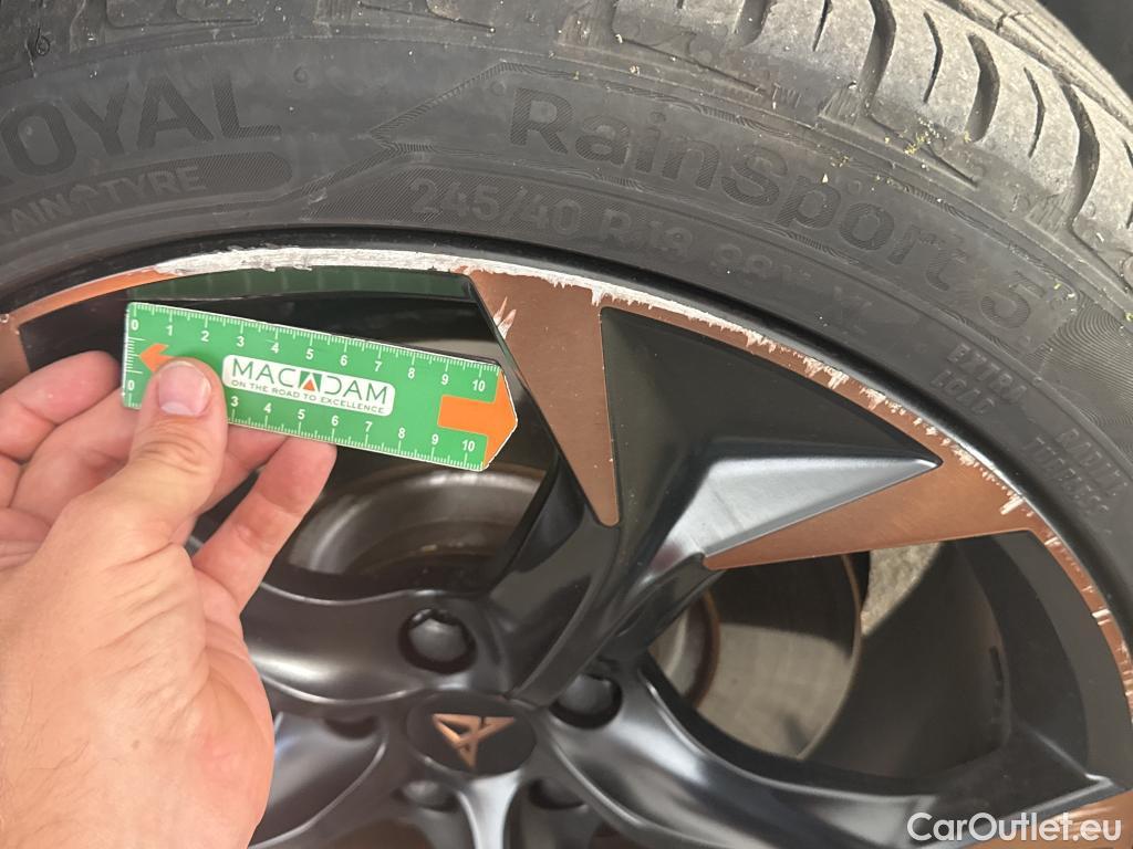  Cupra  Formentor CUPRA  / 2020 / 5P / SUV 1.4 e-HYBRID 245ch DSG6 VZ #2